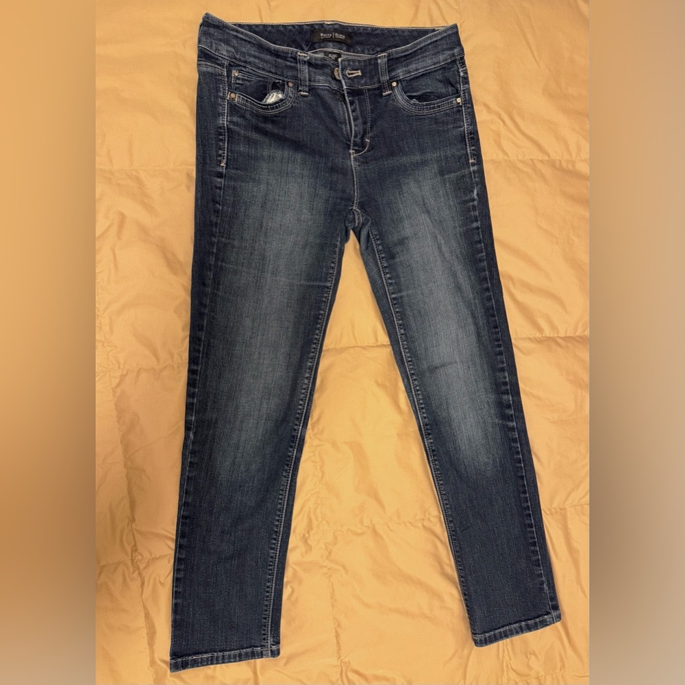 White House Black Market Dark Wash Skinny Jeans